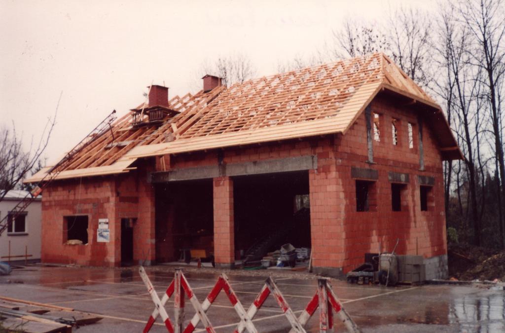 1991 - Feuerwehrhaus & RLF-A 2000 