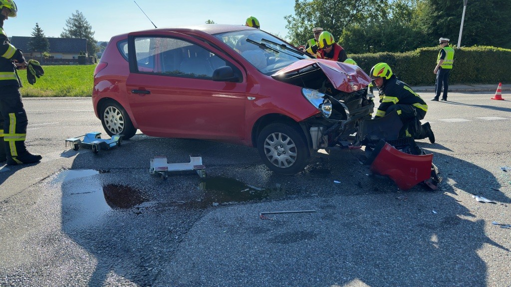 Verkehrsunfall B149 Kreuzungsbereich